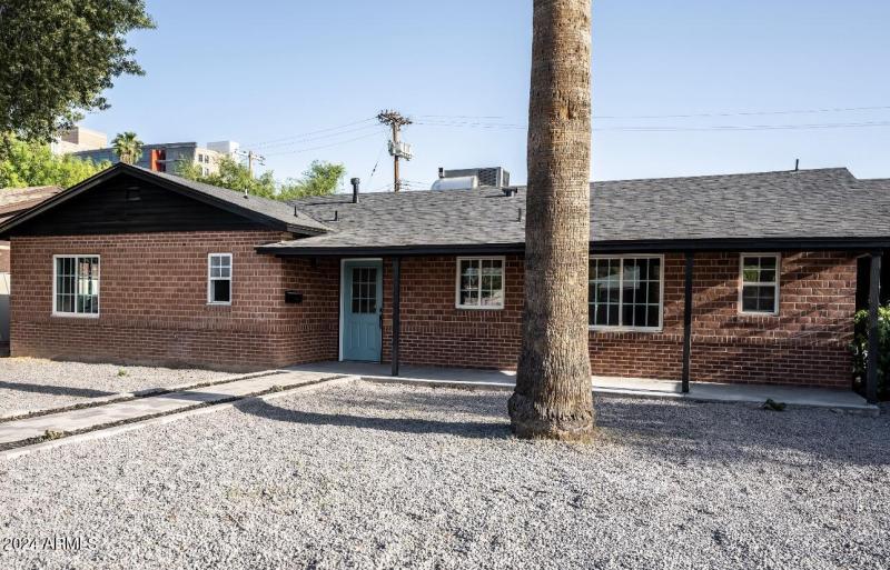 0CC2C8F3-6DAB-47F5-BC1C-D478A1C65329