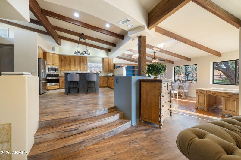 40-web-or-mls-FA9A1808