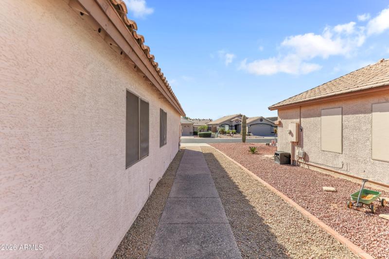 15904 W Lundberg St-6