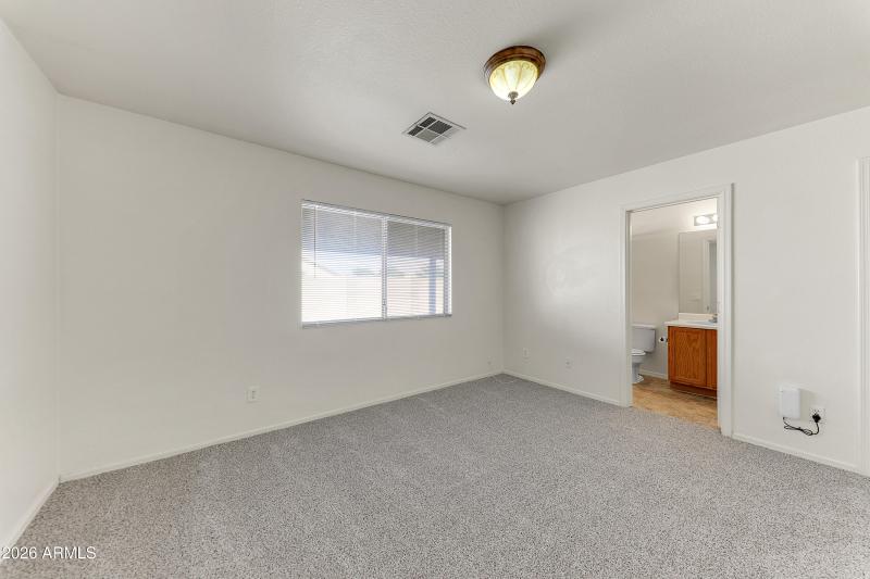 15904 W Lundberg St-34