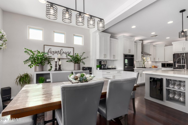 Dining with wine bar