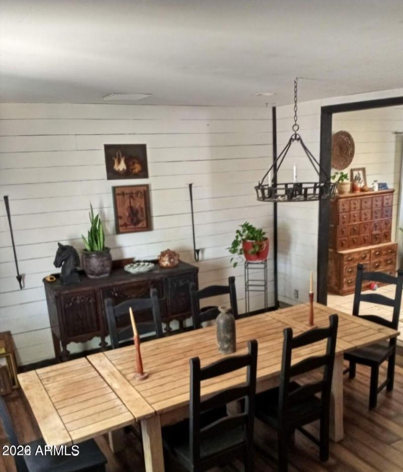 20220524030944203981000000-o