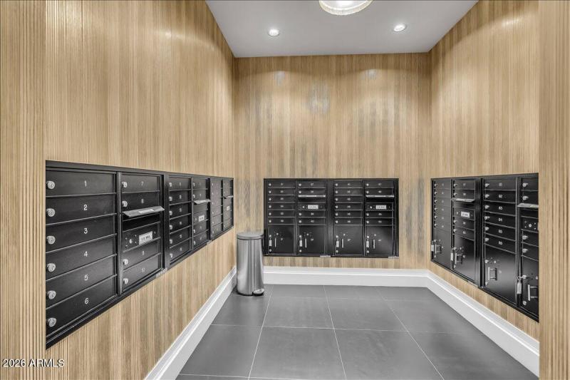 39-2023-05-02 10.12.53-1