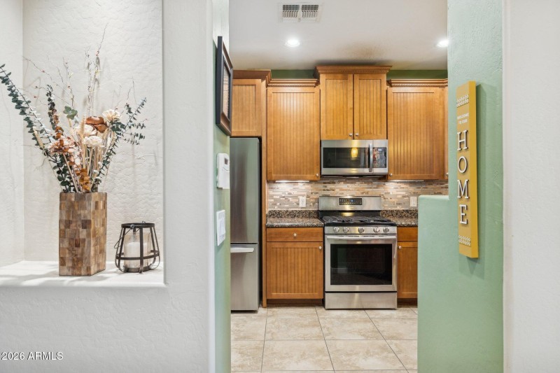 9-web-or-mls-13450-e-via-linda-unit-2025