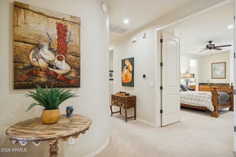 22-web-or-mls-13450-e-via-linda-unit-202