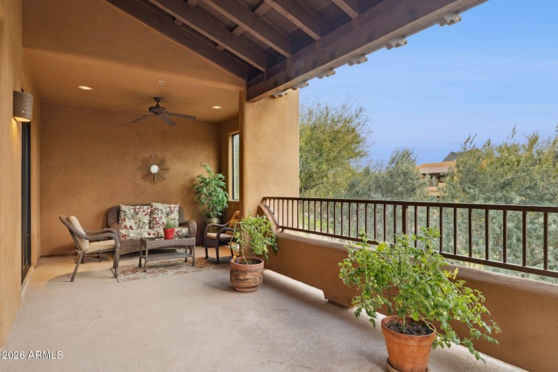 36-web-or-mls-13450-e-via-linda-unit-202