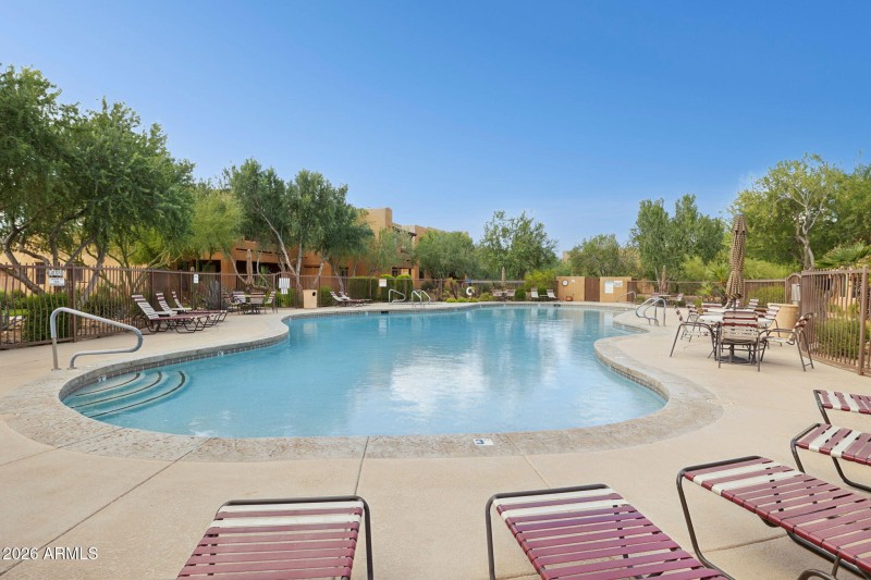 40-web-or-mls-13450-e-via-linda-unit-202