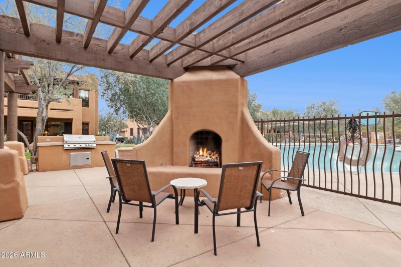 51-web-or-mls-13450-e-via-linda-unit-202