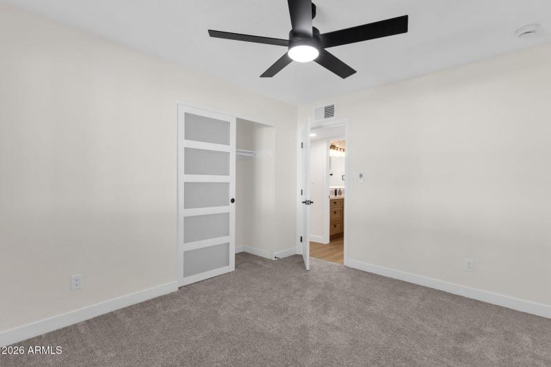 25-web-or-mls-1524-w-mission-ln