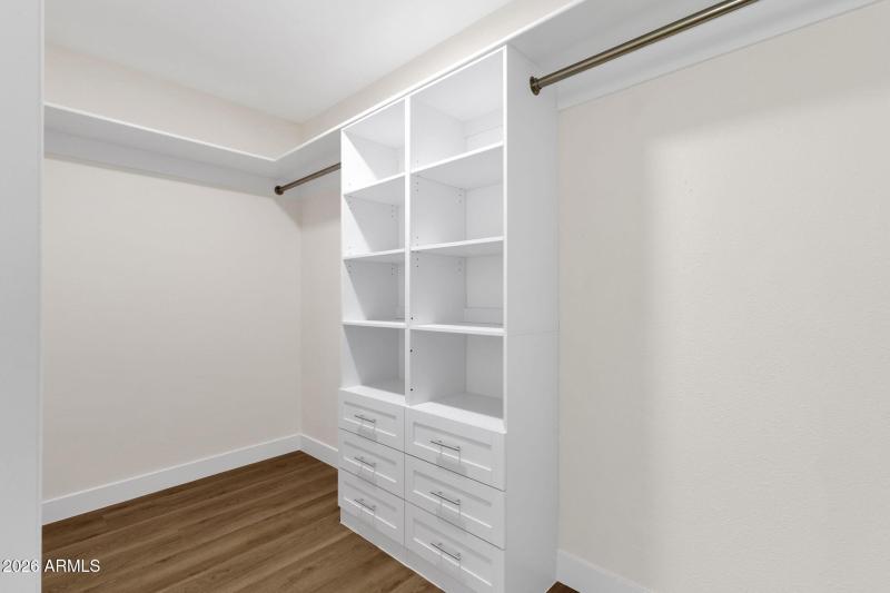 23-web-or-mls-1524-w-mission-ln