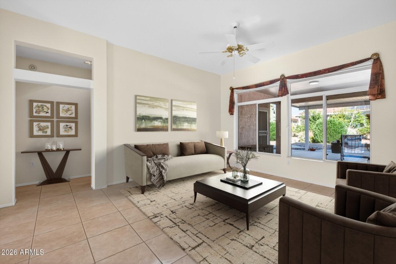 13_15614_W_Futura_Dr_15614_W_Futura_Dr_V