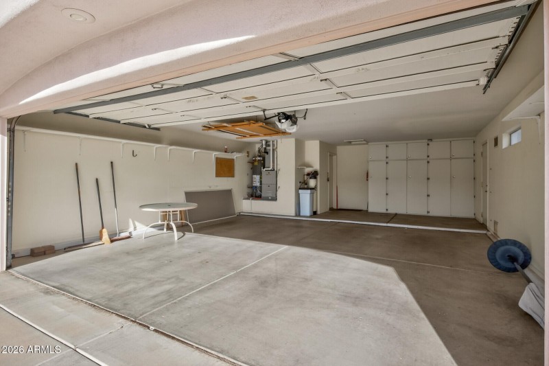 46_15614_W_Futura_Dr42_mls