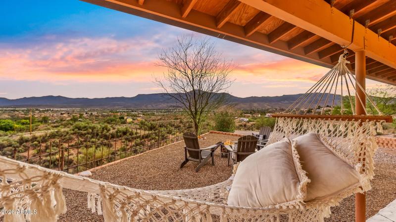 Views of Minus Mountain