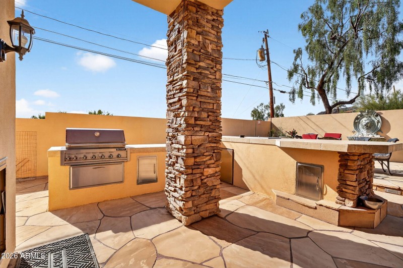 Stacked Stone Patio Columns