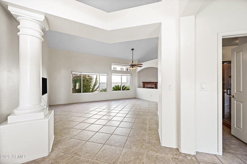 Spacious front entry