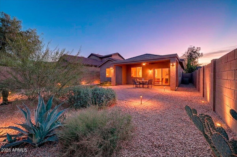 20-Backyard Twilight 2