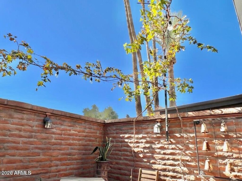 20221217181700152644000000-o