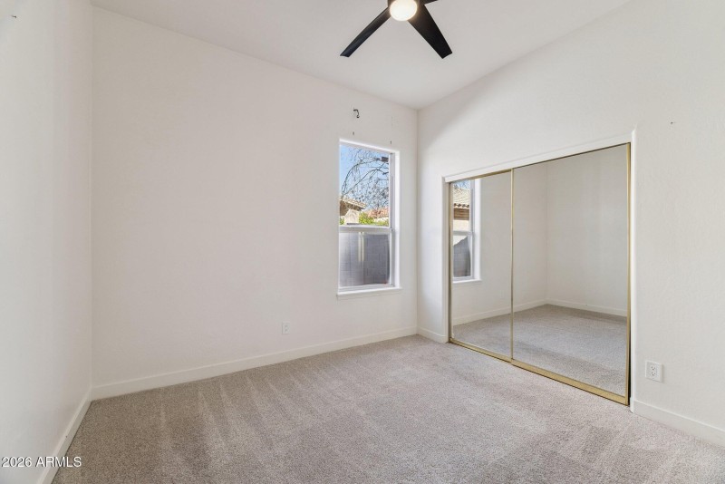 37-web-or-mls-2732-e-hillery-dr