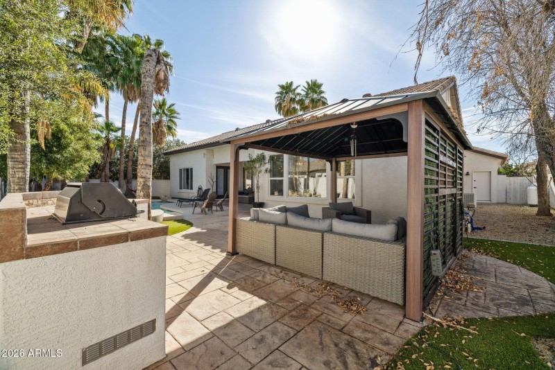 49-web-or-mls-2732-e-hillery-dr