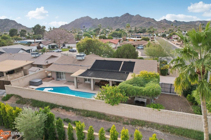 53-web-or-mls-North 25th Pl-S0702-053