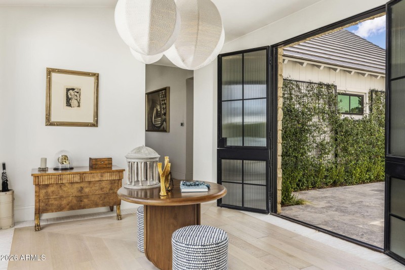 25-web-or-mls-D46A5748