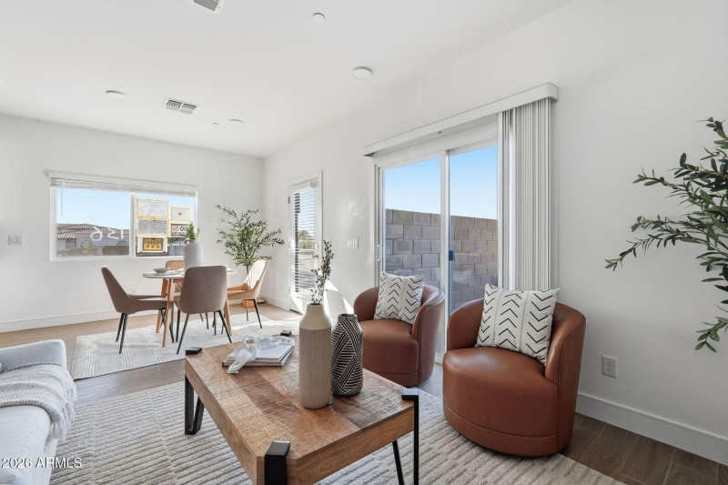 8-web-or-mls-008_ListerPros