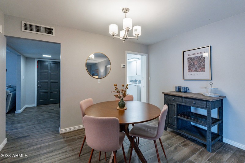 23-web-or-mls-Holbrook-23