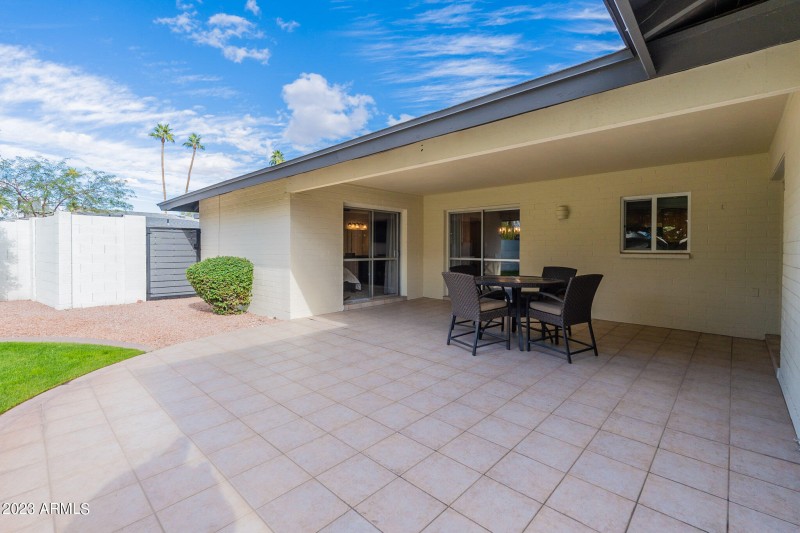 48-web-or-mls-Holbrook-48