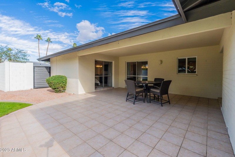 49-web-or-mls-Holbrook-49