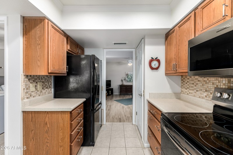 69884d_19 - Conestoga