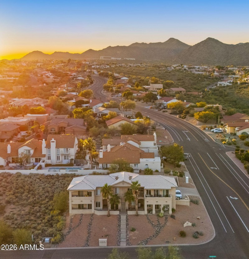 5-web-or-mls-TWILIGHT DRONE10