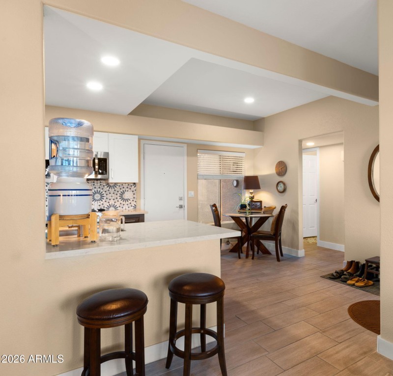 12-web-or-mls-Kitchen2