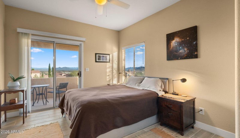 20-web-or-mls-Primary Bedroom2