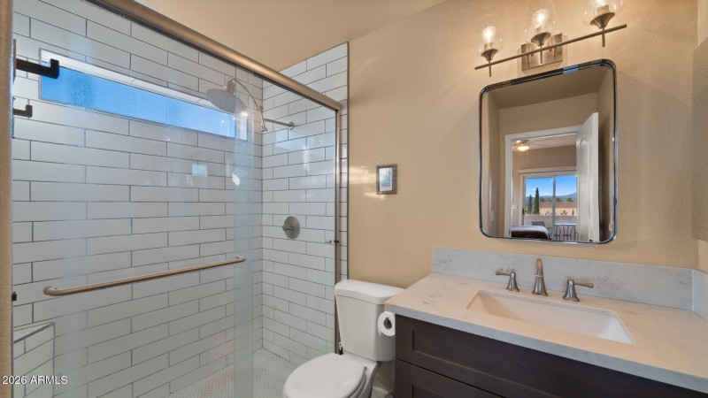 22-web-or-mls-Primary Bedroom4