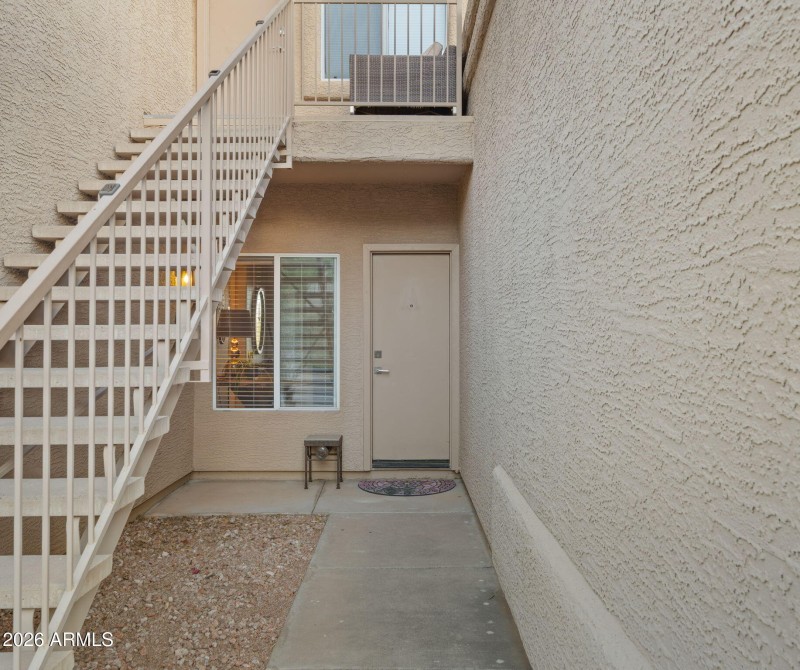 30-web-or-mls-Exterior4