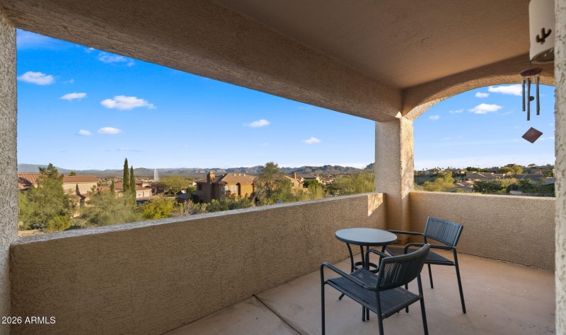 33-web-or-mls-Daytime Patio View