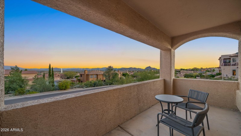 34-web-or-mls-TWILIGHT1