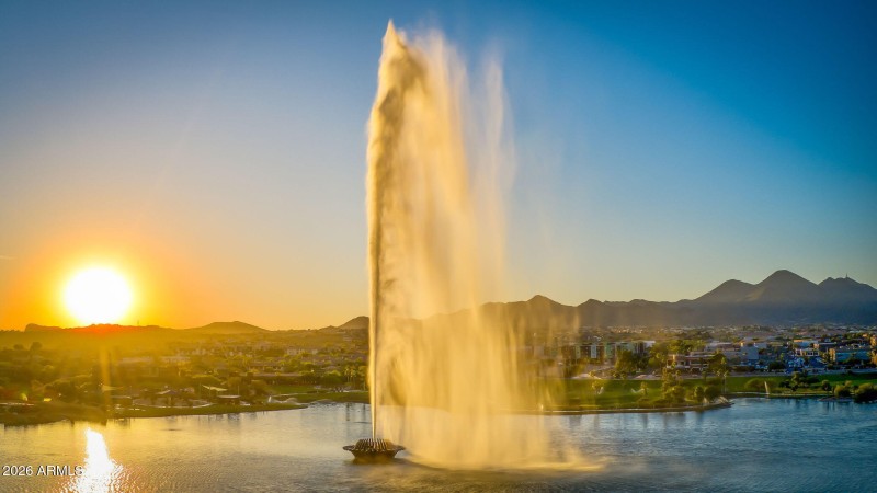 41-web-or-mls-FOUNTAIN2