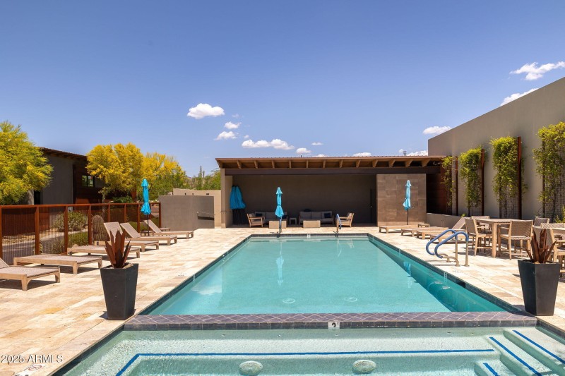 52-web-or-mls-6525-e-cave-creek-rd-31