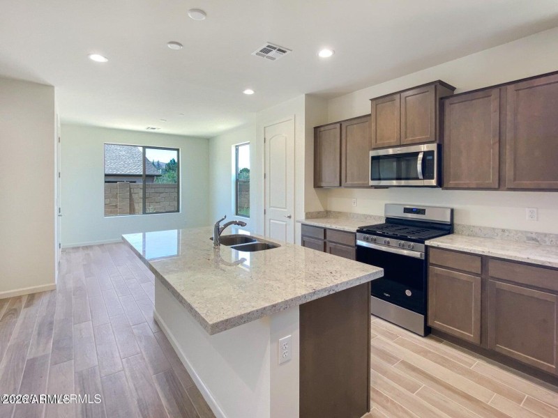 Maple cabinets, Granite & Pantry