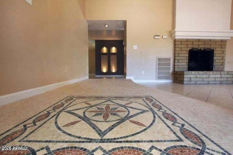 Decorative Mosaic Entry Flooring