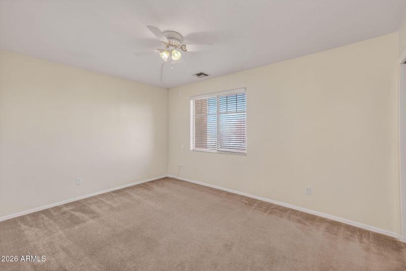 Guest Bedroom 2 Upstairs