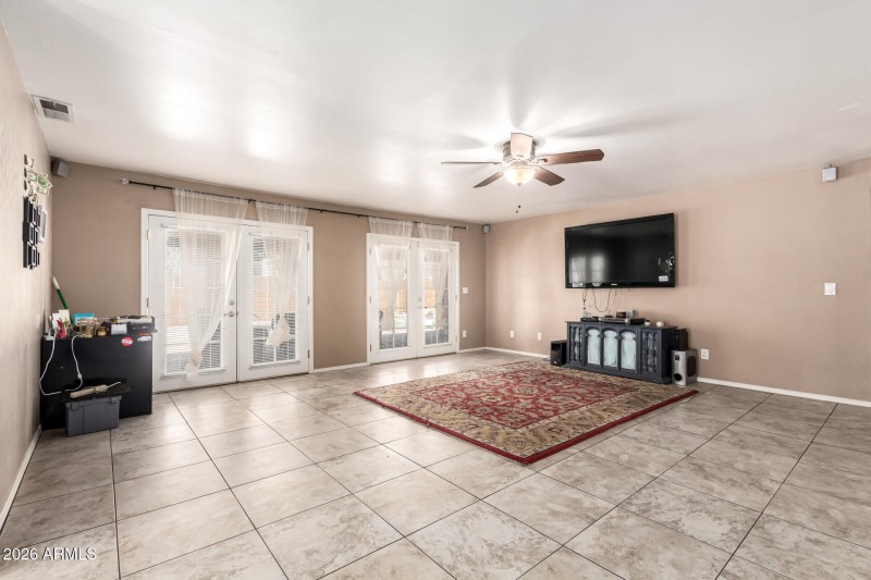 16848 N 40TH AVE, Phoenix, AZ 85053