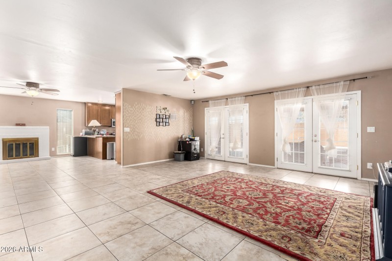 16848 N 40TH AVE, Phoenix, AZ 85053