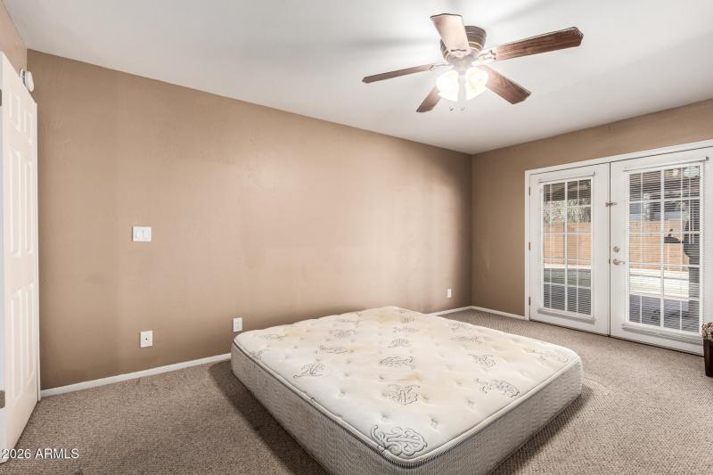 16848 N 40TH AVE, Phoenix, AZ 85053