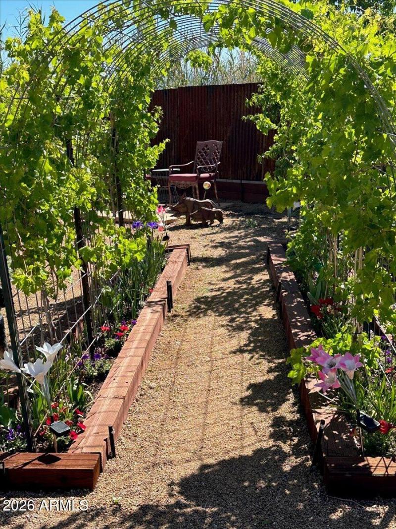 Garden Pathway Connection