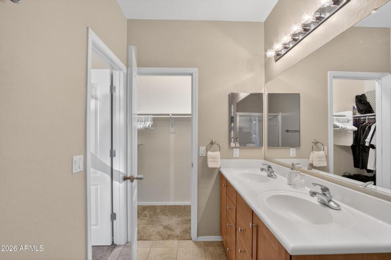 Primary Bath/ Walk-in Closet