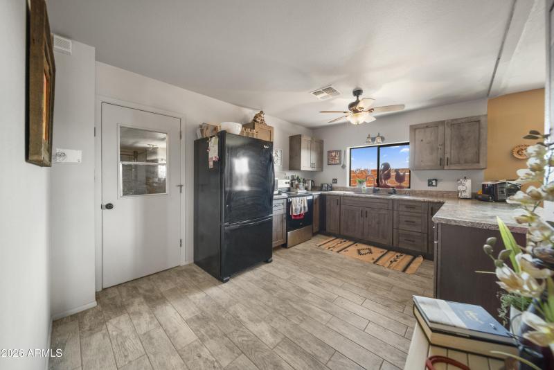 52032 N Mocking Bird Rd00030