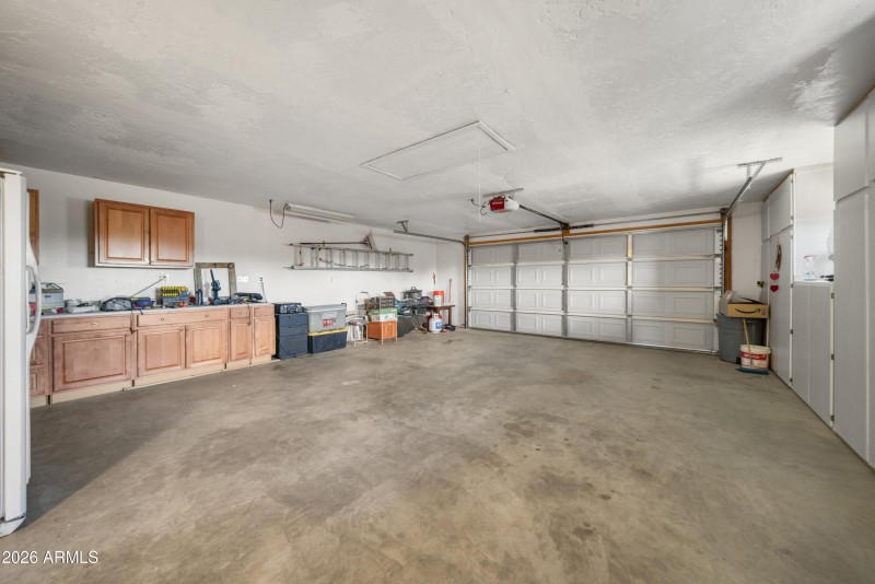 52032 N Mocking Bird Rd00032