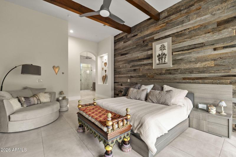 Bright and Spacious Primary